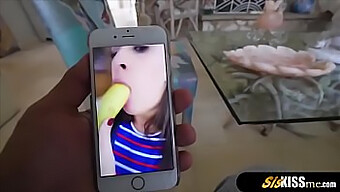 Adik Tiri Remaja Memberikan Blowjob Pov Seperti Seorang Profesional