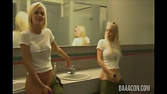 Jesse Jane És Riley Steele Hihetetlen Szóbeli Képességei Egy Forró Hármasban